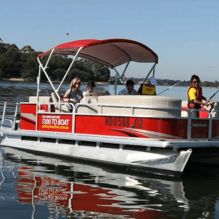 Self drive pontoon boats on Sydney Harbour